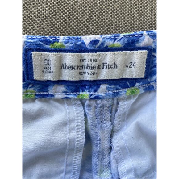 Abercrombie & Fitch Blue Pansy Flower Allover Floral Shorts Teen Womens 00 24 - Picture 9 of 10